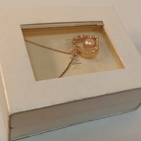 MISAKI NECKLACE Heart Shaped -NEW- Box Shipping with Tracking! - Picture 4 of 14